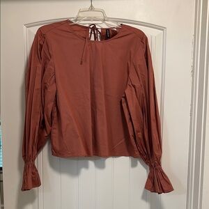Elegant Mauve Blouse with Gathered Sleeves